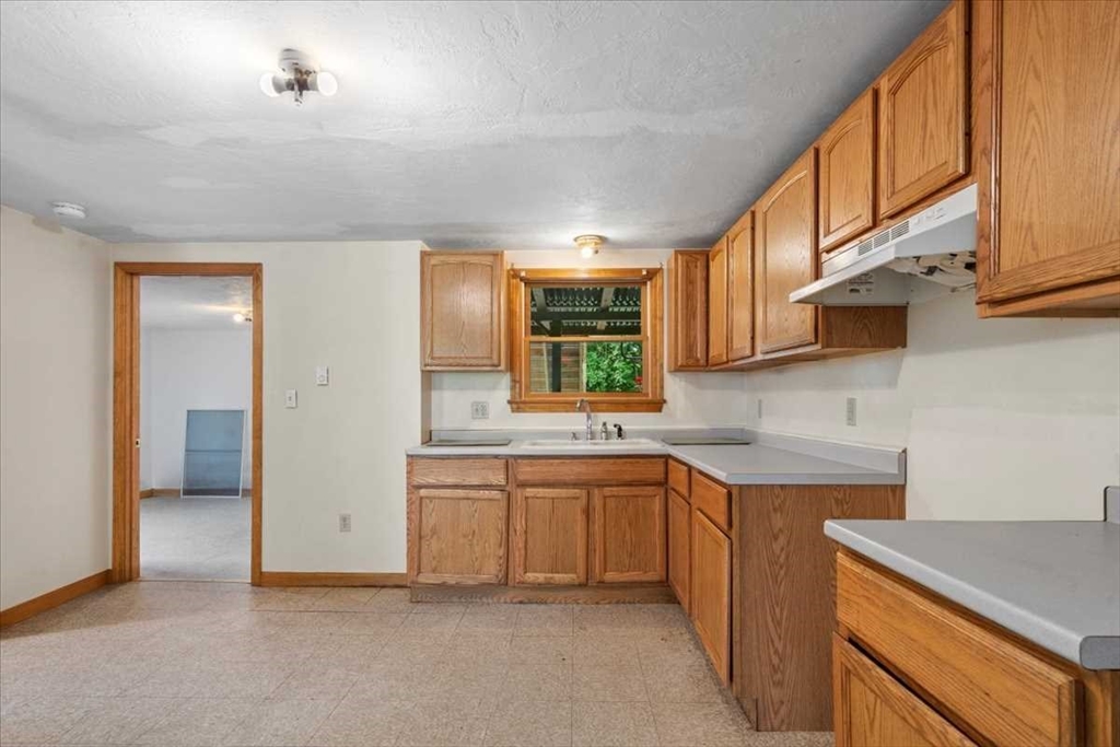 46-48 North Street Hardwick, MA 01031 - Photo 6 of 14