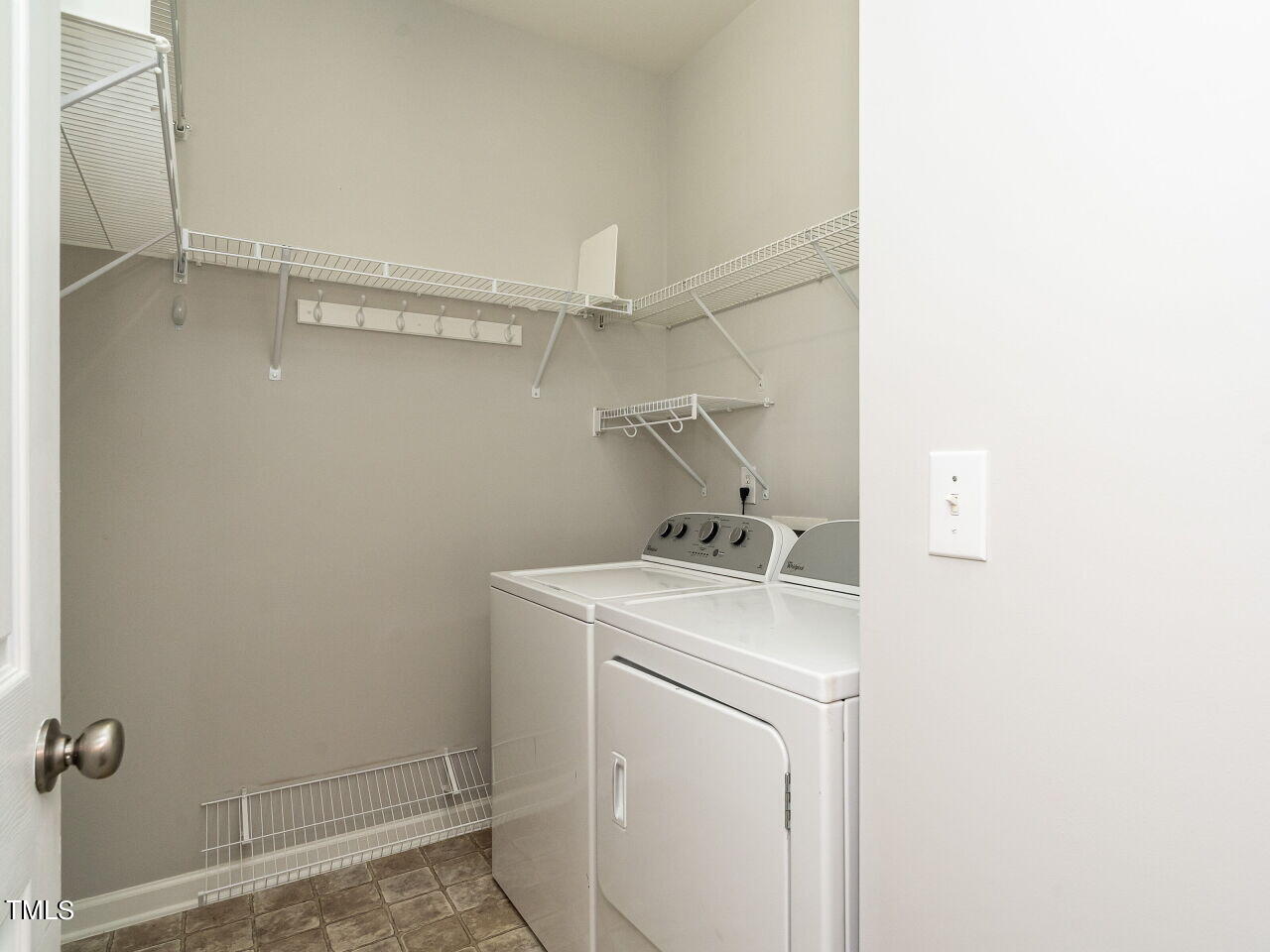 8237 Belneath Court Raleigh, NC 27613 - Photo 19 of 27 019-1280x960-laundry-room