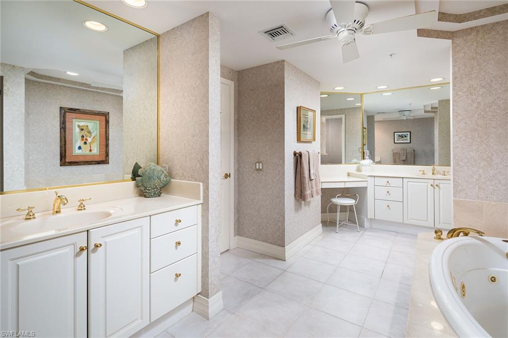 445 Dockside Drive, Unit A804 Naples, FL 34110 - Photo 12 of 30