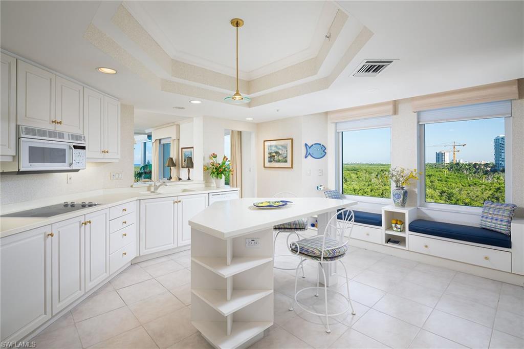 445 Dockside Drive, Unit A804 Naples, FL 34110 - Photo 8 of 30