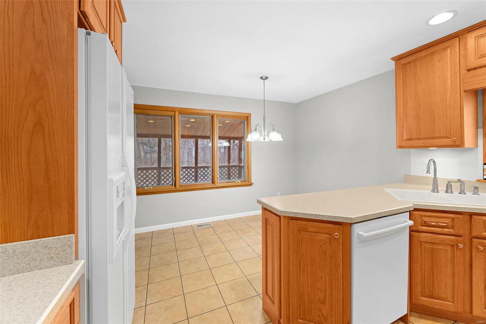 900 Ruth Drive St. Charles, MO 63301 - Photo 15 of 36 Gallery Image 15