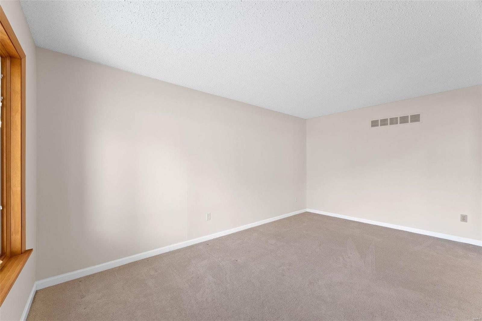 900 Ruth Drive St. Charles, MO 63301 - Photo 23 of 36 Gallery Image 23