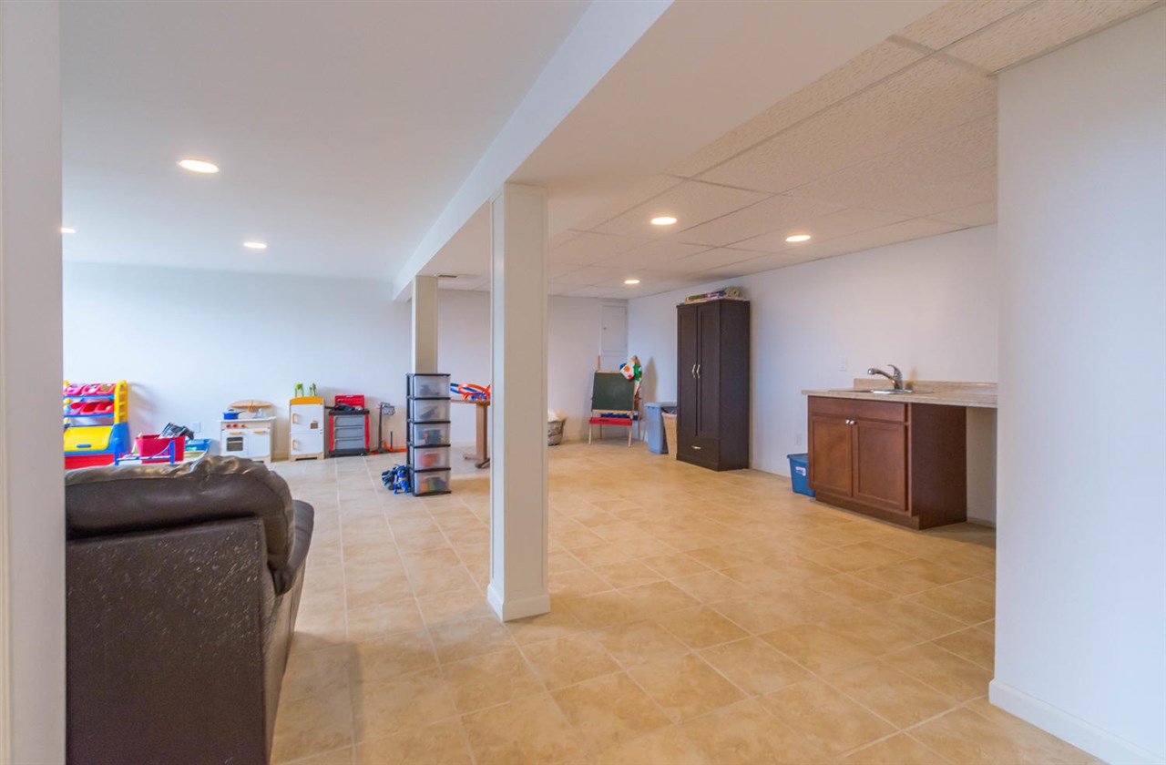375 North Hartstrait Road Bloomington, IN 47404 - Photo 24 of 36