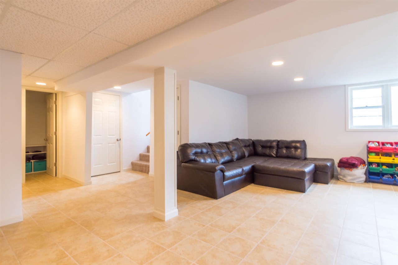 375 North Hartstrait Road Bloomington, IN 47404 - Photo 27 of 36
