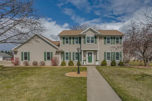 $449,900 | W6074 Strawflower Drive, Appleton, WI 54915