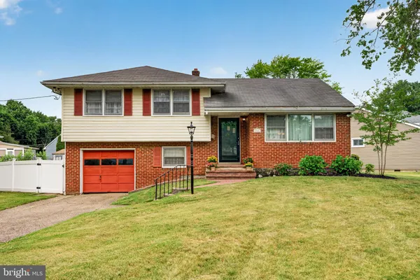 $389,000 | 528 Lee Ann Road, Cherry Hill, NJ 08034