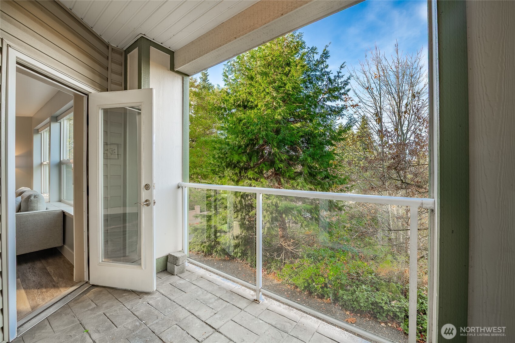 251 West Bakerview Road, Unit 103 Bellingham, WA 98226 - Photo 11 of 40