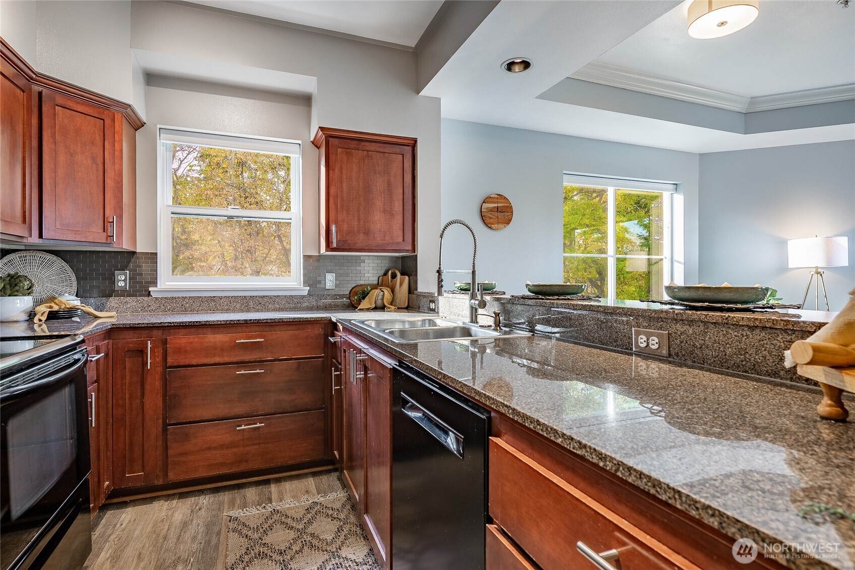 251 West Bakerview Road, Unit 103 Bellingham, WA 98226 - Photo 23 of 40