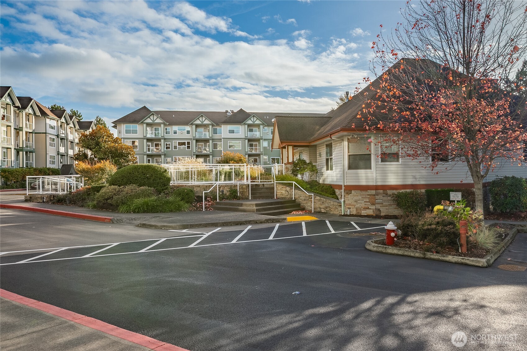 251 West Bakerview Road, Unit 103 Bellingham, WA 98226 - Photo 33 of 40