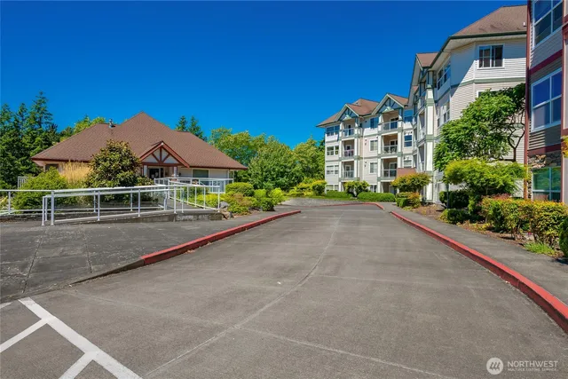 $375,000 | 251 West Bakerview Road, Unit 103, Bellingham, WA 98226