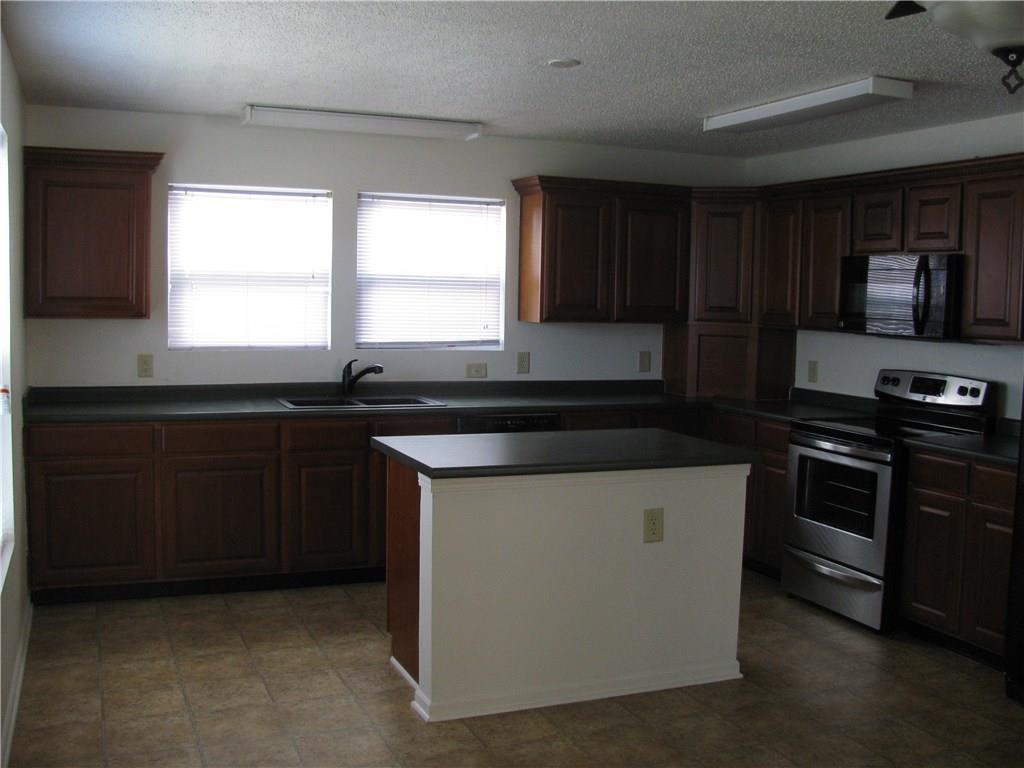 8371 South Evening Drive Pendleton, IN 46064 - Photo 9 of 23
