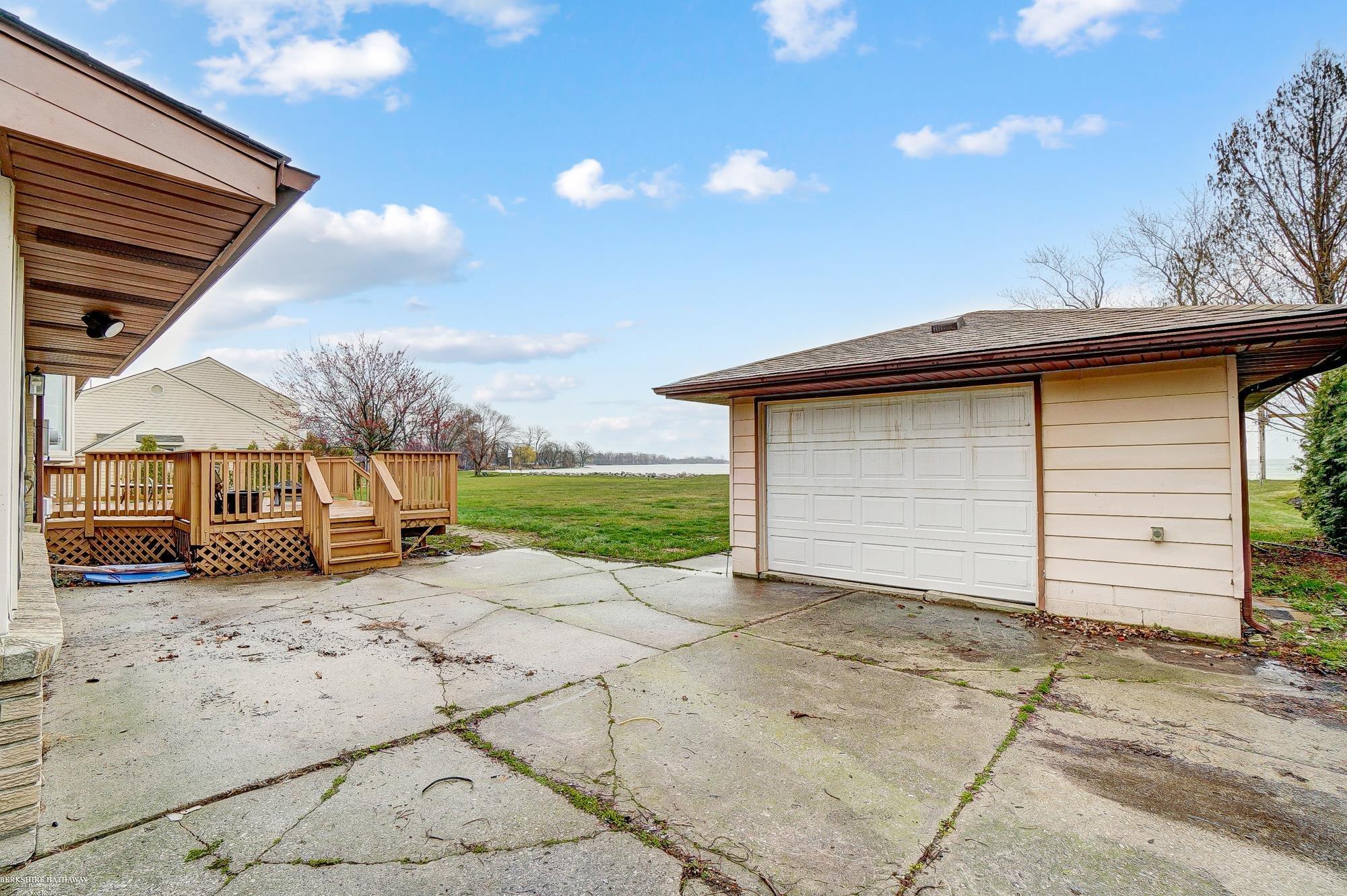 4130 Brest Road Newport, MI 48166 - Photo 51 of 51 50137592-39ed2661-2117-4ead-ba0b-1034b0658a17.JPG