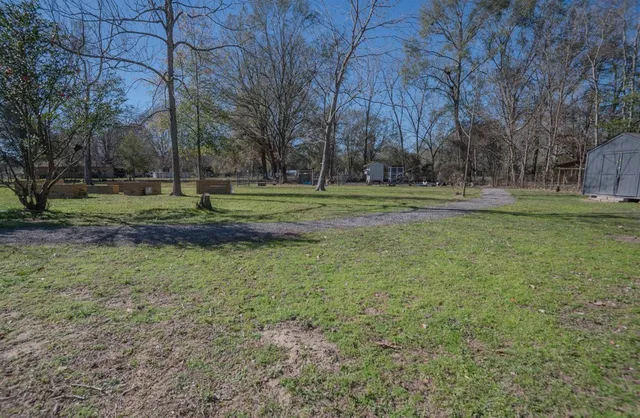 $400,000 | 23326 Farm To Market Road 1293, Thicket, TX 77374