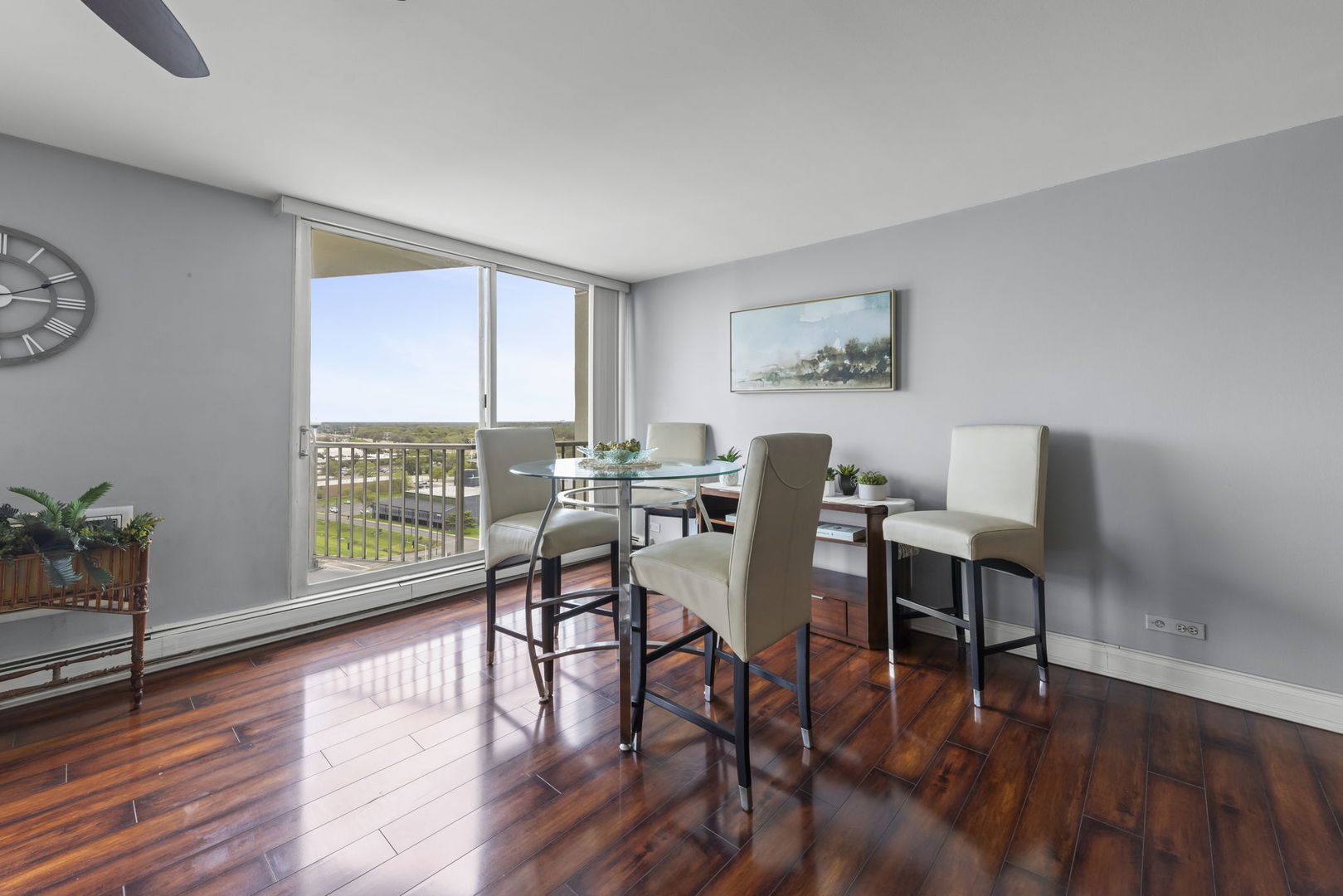 40 North Tower Road, Unit 14L Oak Brook, IL 60523 - Photo 4 of 16