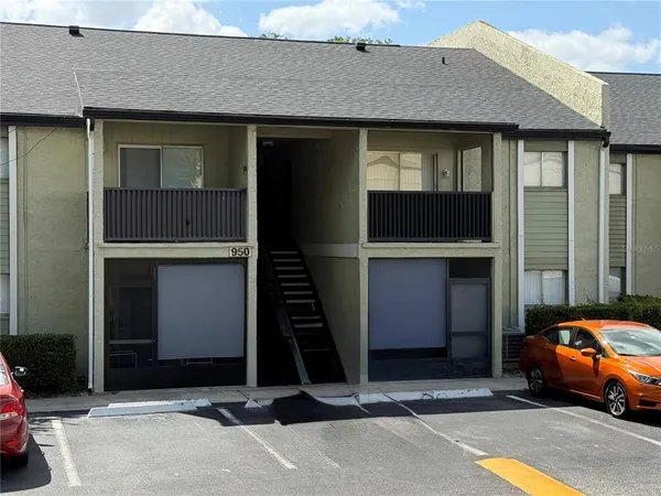 $99,900 | 950 Lake Destiny Road, Unit B, Altamonte Springs, FL 32714