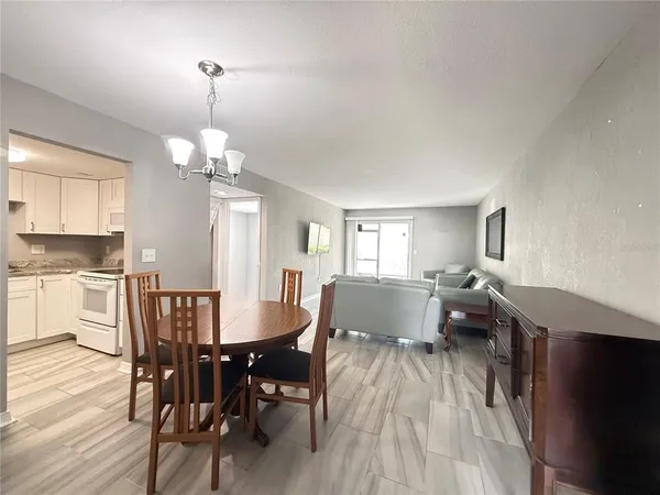 $99,900 | 950 Lake Destiny Road, Unit B, Altamonte Springs, FL 32714
