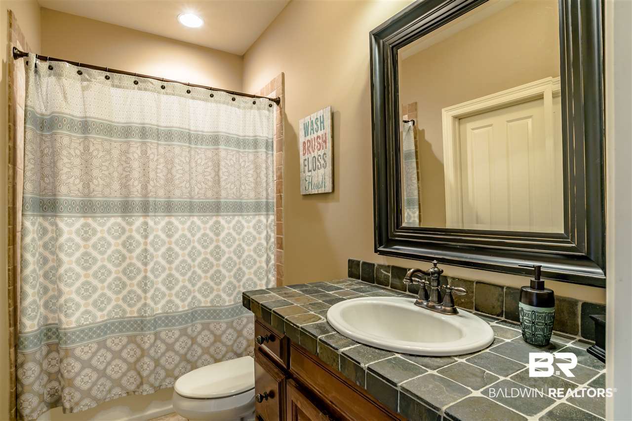 9764 Bella Drive Daphne, AL 36526 - Photo 18 of 34
