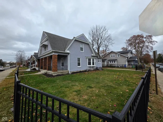 $1,495 | 5030 East New York Street, Indianapolis, IN 46201