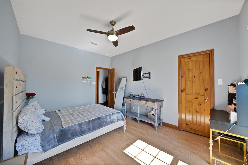 151 Roble Court Weatherford, TX 76088 - Photo 27 of 39