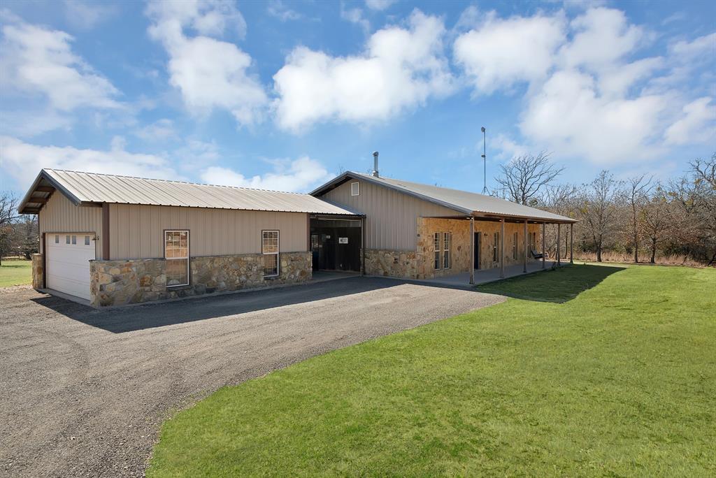 151 Roble Court Weatherford, TX 76088 - Photo 35 of 39