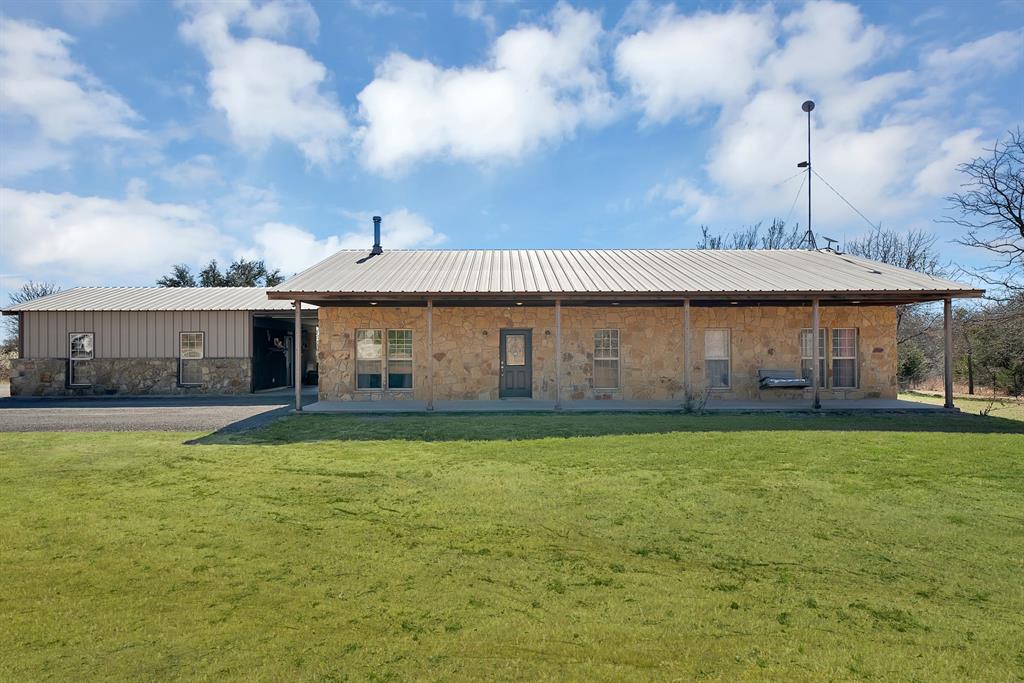 151 Roble Court Weatherford, TX 76088 - Photo 36 of 39