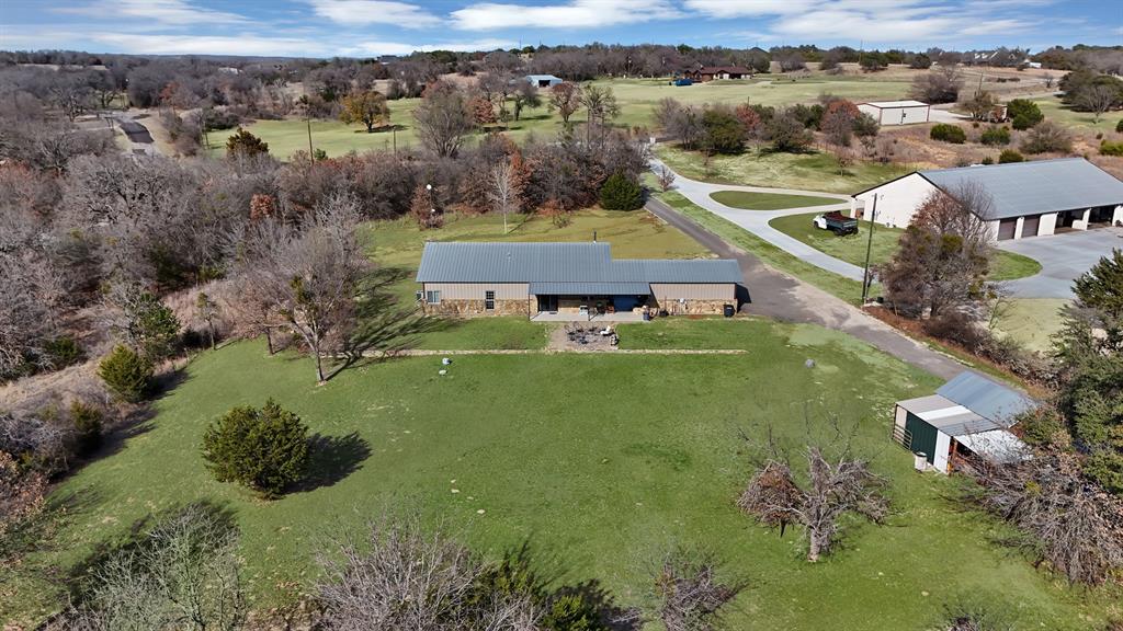 151 Roble Court Weatherford, TX 76088 - Photo 5 of 39