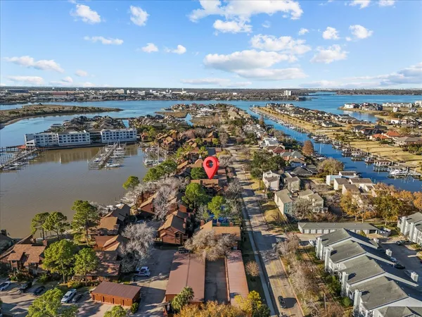 $250,000 | 671 Davis Road, League City, TX 77573