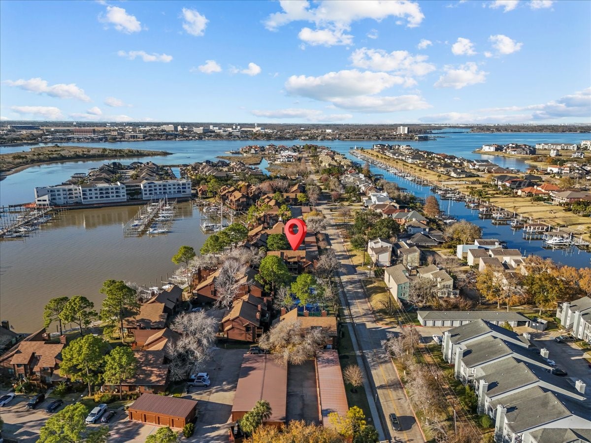 671 Davis Road League City, TX 77573 - Photo 36 of 38 an aerial view of a city
