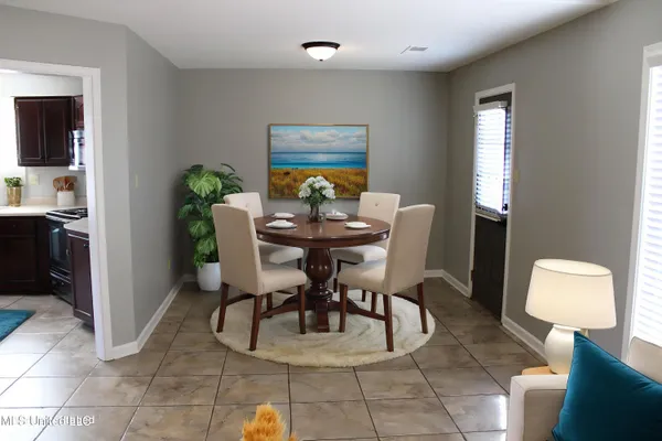 $269,900 | 6849 Dogwood Manor West, Olive Branch, MS 38654