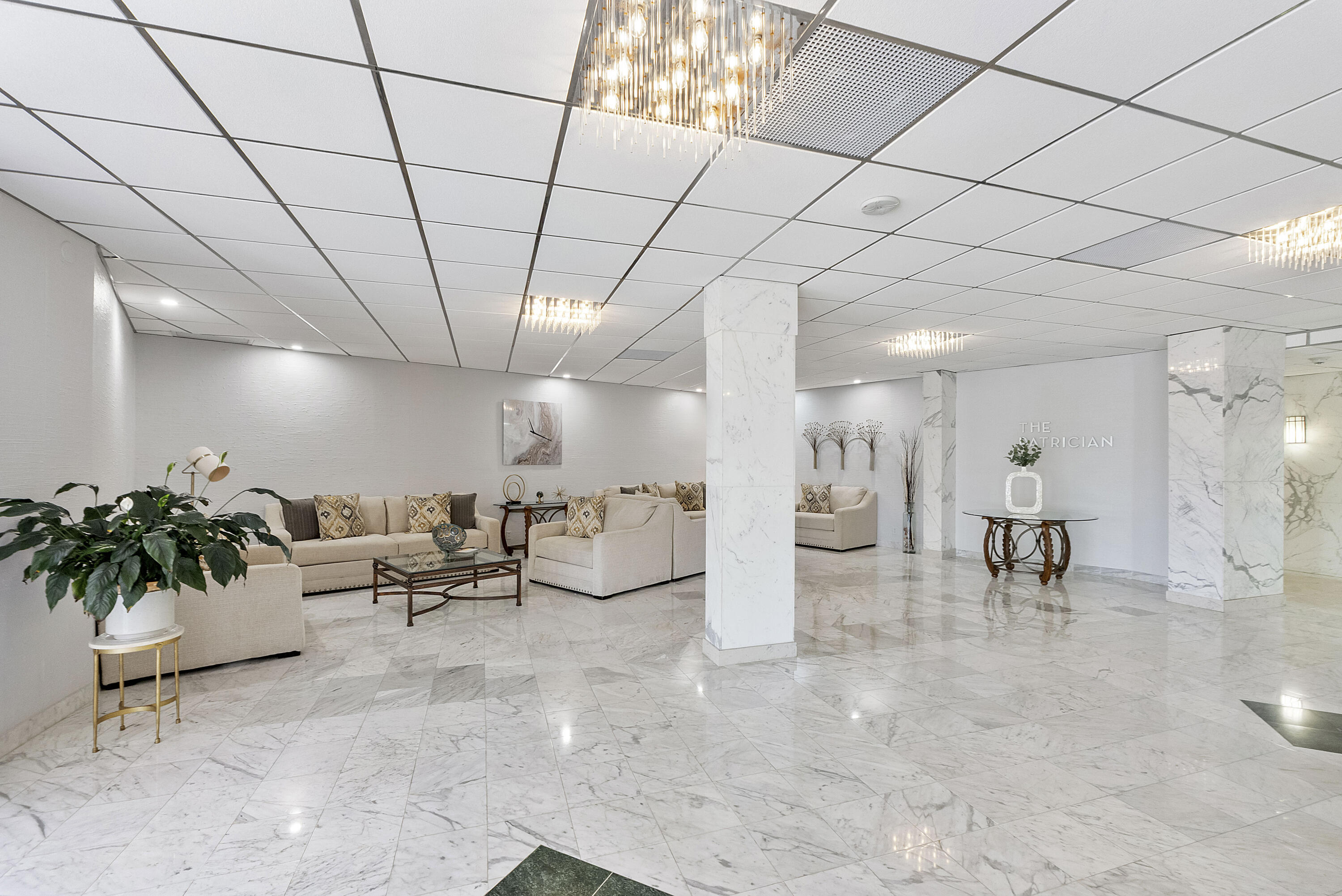 2851 South Ocean Boulevard, Unit 7E Boca Raton, FL 33432 - Photo 21 of 42 Lobby