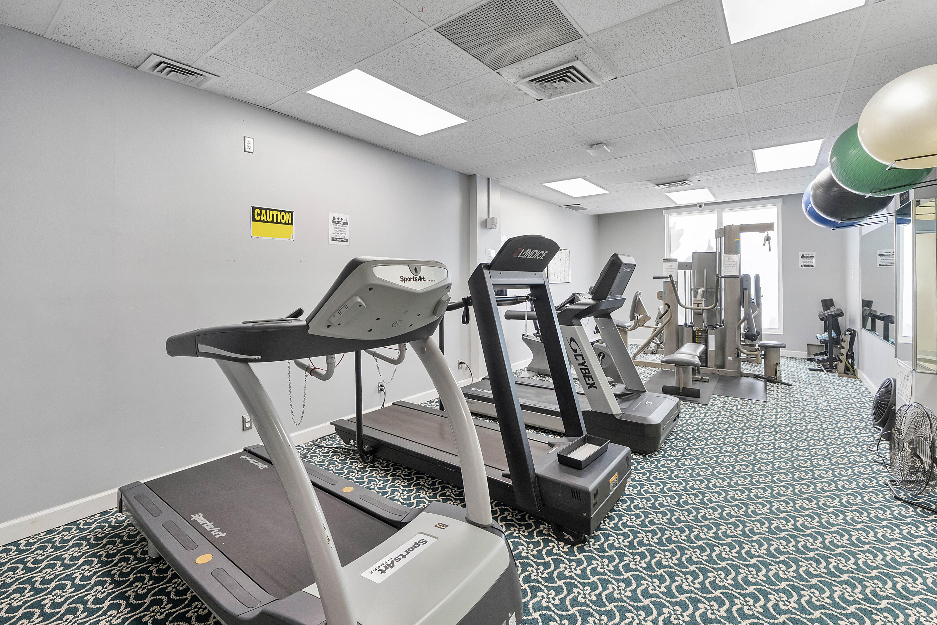 2851 South Ocean Boulevard, Unit 7E Boca Raton, FL 33432 - Photo 22 of 42 Gym