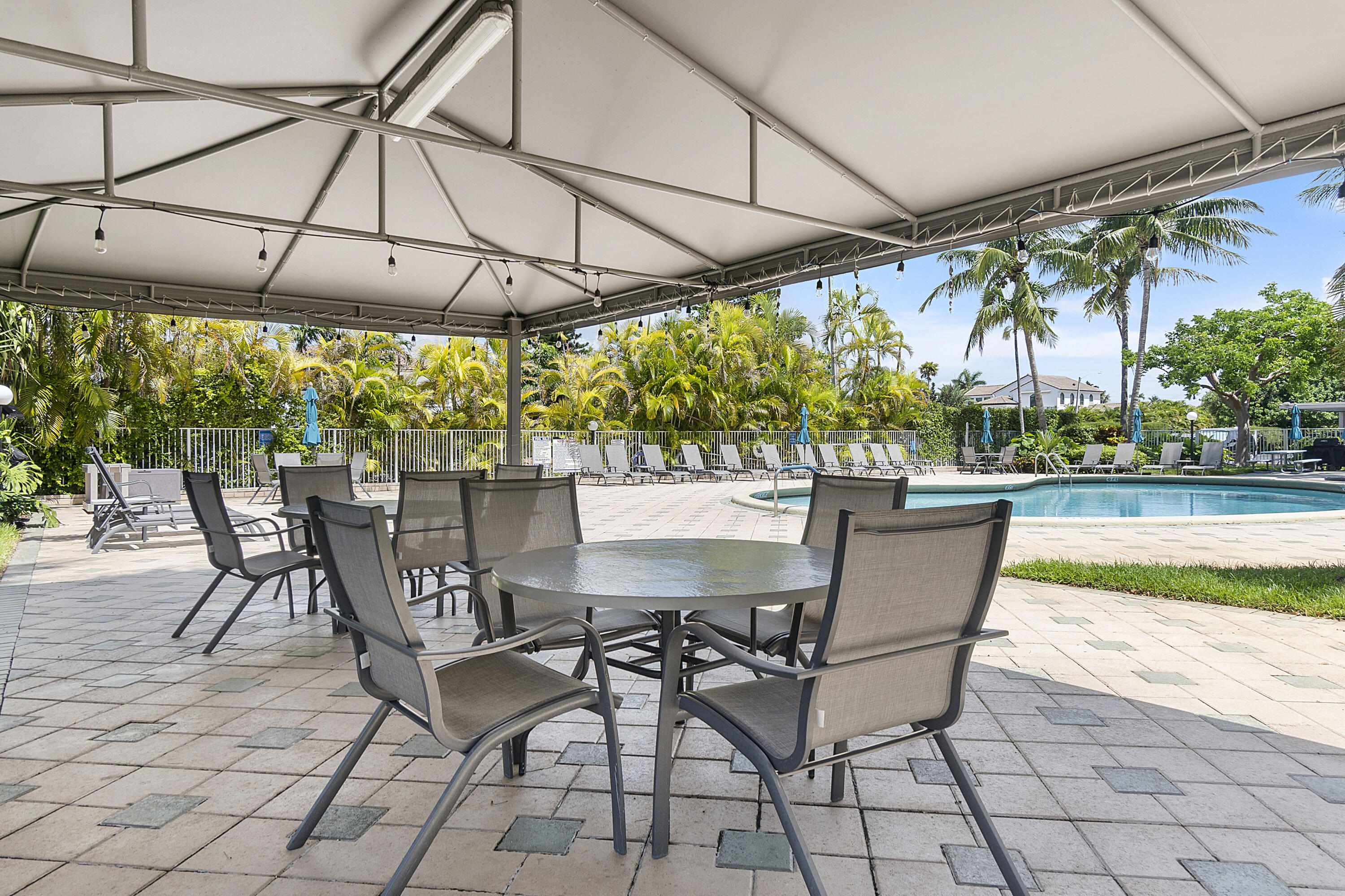 2851 South Ocean Boulevard, Unit 7E Boca Raton, FL 33432 - Photo 24 of 42 Pool Area