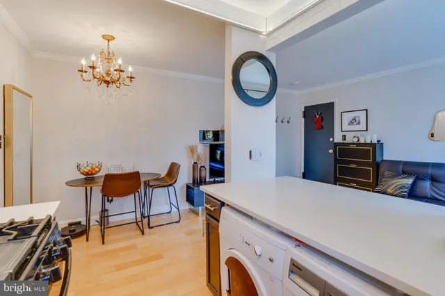 $188,000 | 2237 Farrington Avenue, Unit 6201, Alexandria, VA 22303