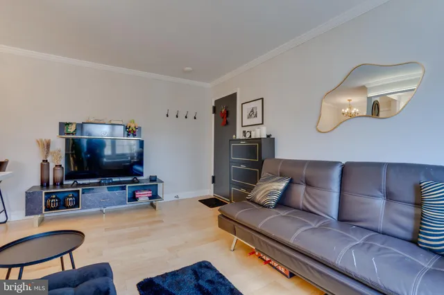 $188,000 | 2237 Farrington Avenue, Unit 6201, Alexandria, VA 22303