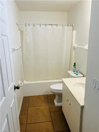 $3,000 | 3280 2nd Avenue Southeast, Naples, FL 34117