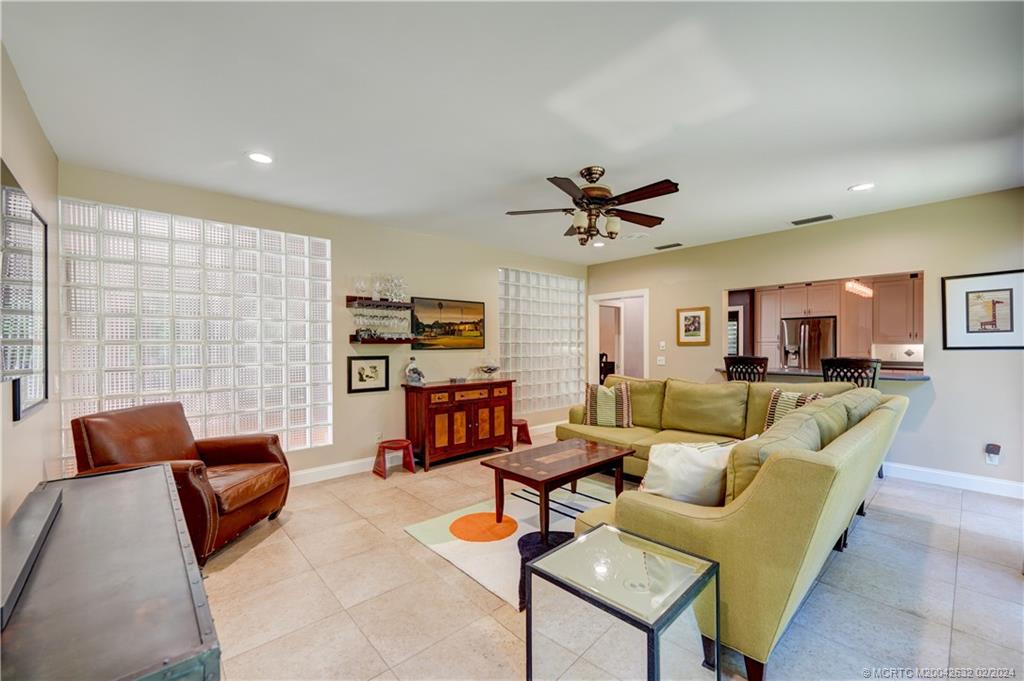 132 South River Road Stuart, FL 34996 - Photo 12 of 45 Gallery Image 12