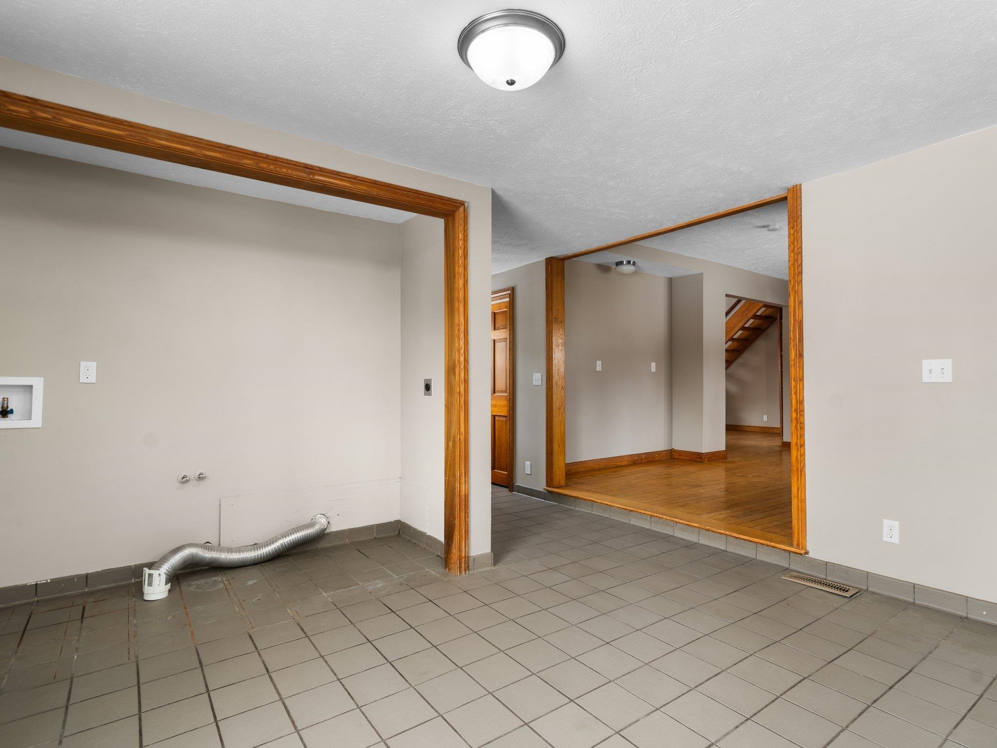 2915 East Hammond Road Traverse City, MI 49686 - Photo 3 of 42