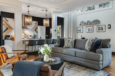 $2,400,000 | 1017 Halcyon Avenue, Nashville, TN 37204