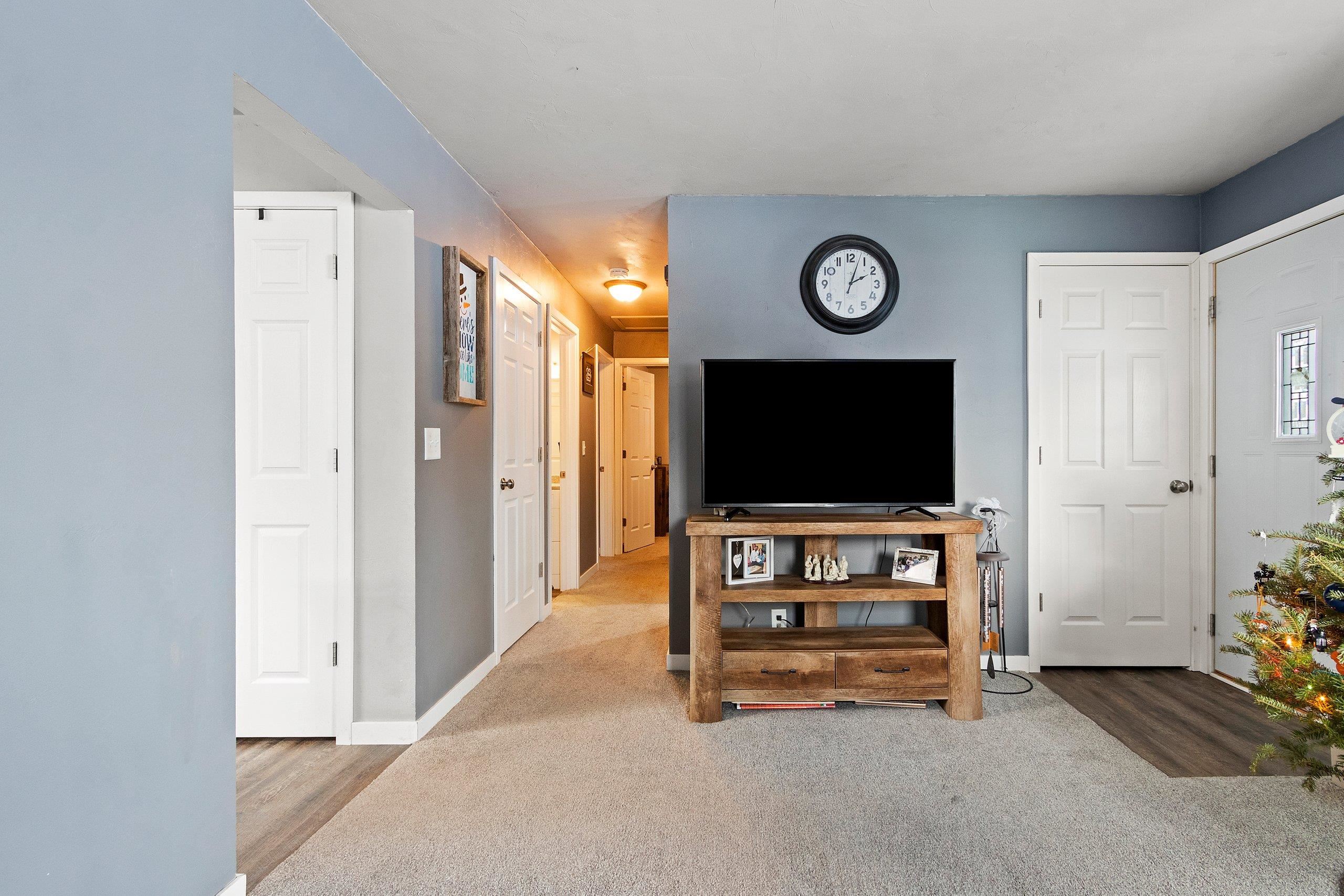 1119 South Weed Street Shawano, WI 54166 - Photo 12 of 52