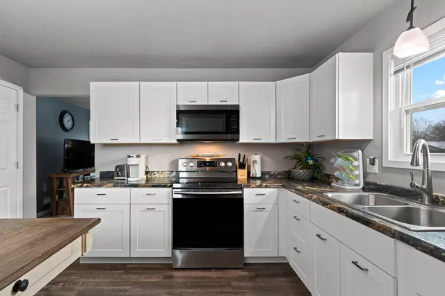 $189,900 | 1119 South Weed Street, Shawano, WI 54166