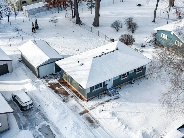 $189,900 | 1119 South Weed Street, Shawano, WI 54166