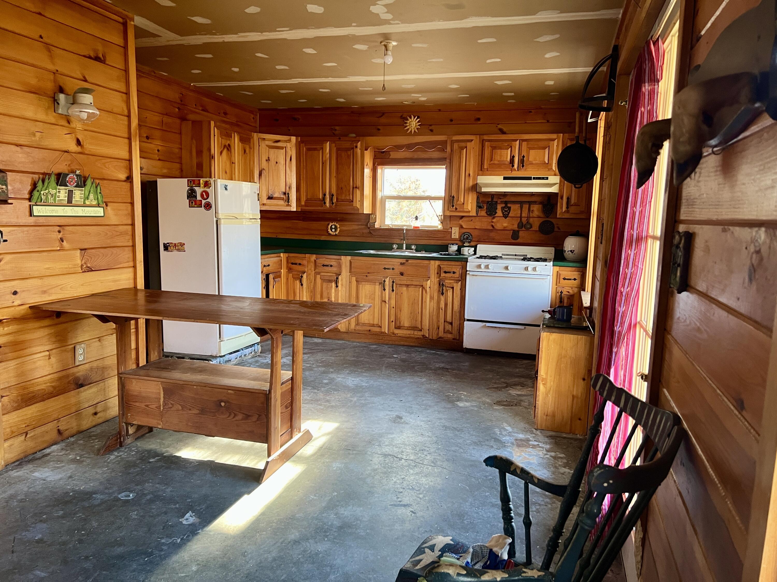 75 Ryemoor Heights Road Sumner, ME 04292 - Photo 7 of 12 IMG_2597