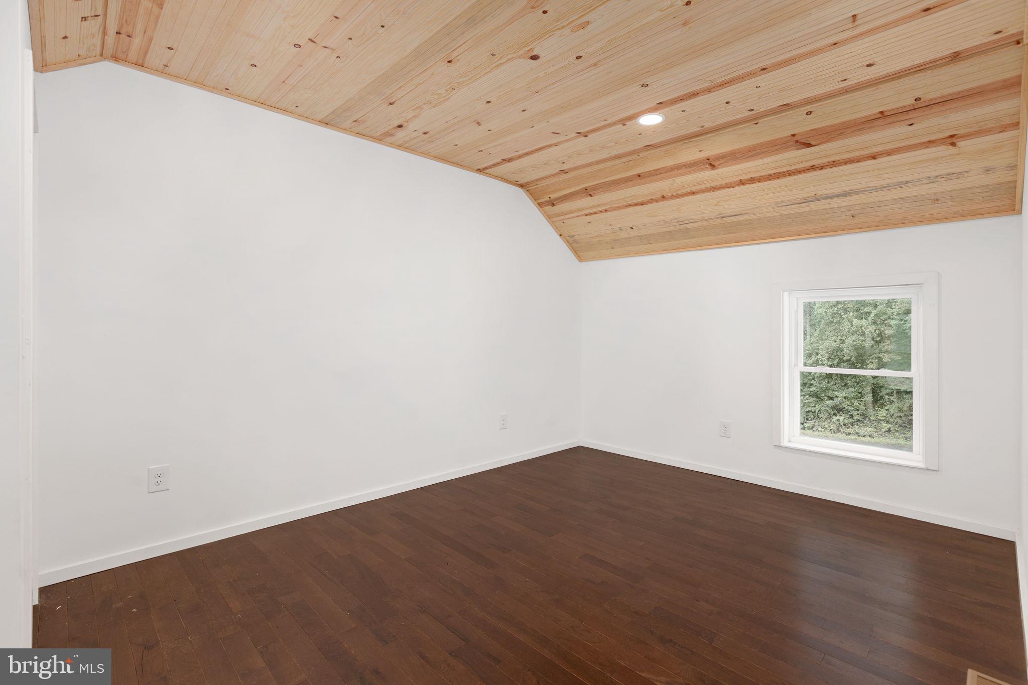 871 Chapman Road Stanardsville, VA 22973 - Photo 17 of 32 Gallery Image 17