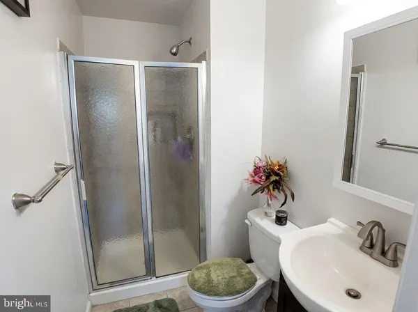 $320,000 | 16 Powhurst Court, Baltimore, MD 21236