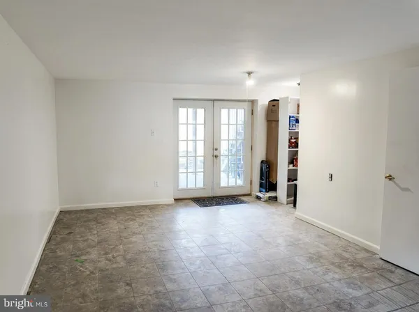 $320,000 | 16 Powhurst Court, Baltimore, MD 21236
