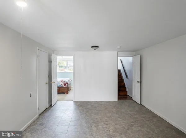 $320,000 | 16 Powhurst Court, Baltimore, MD 21236