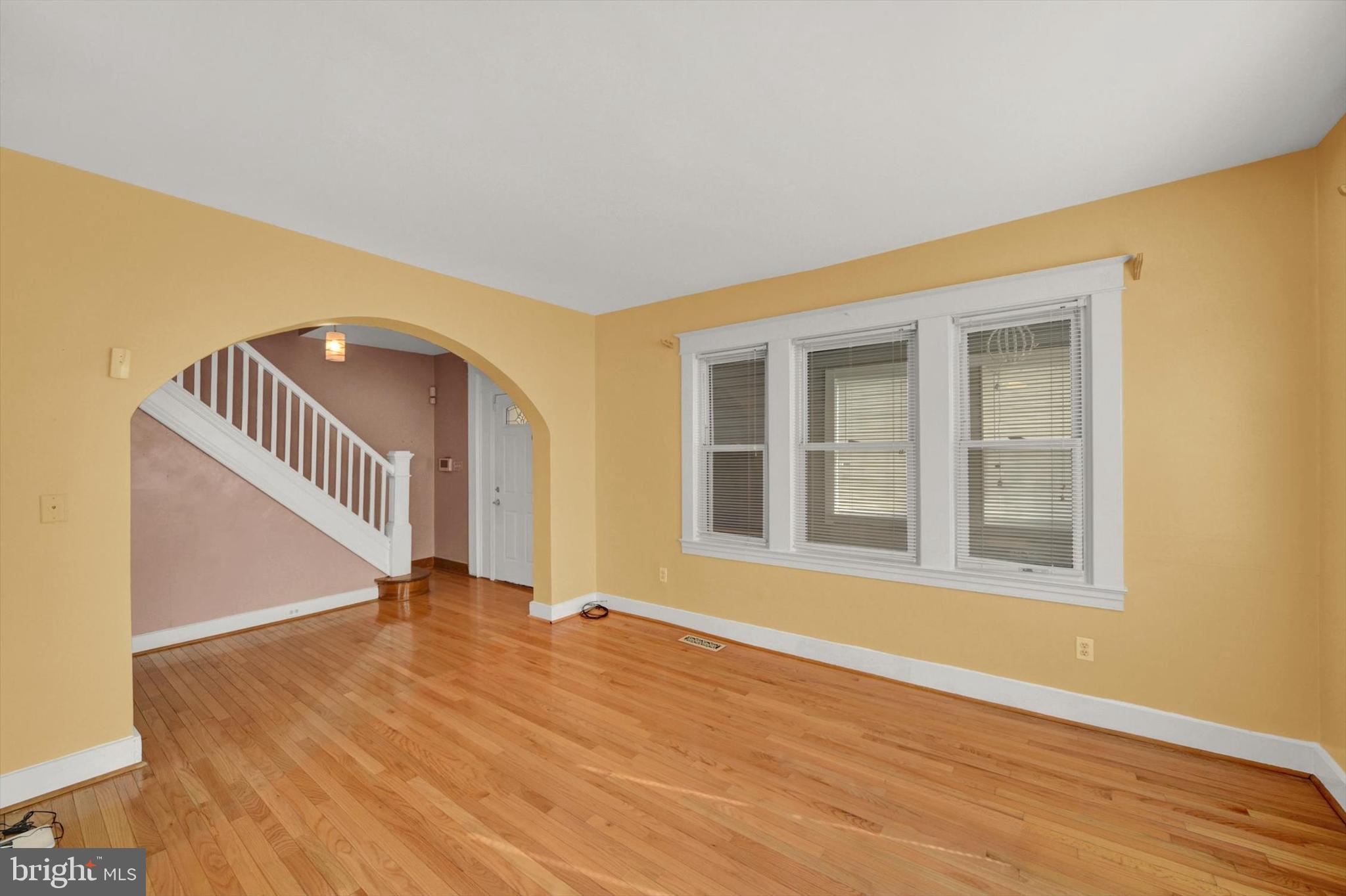 1806 Kinship Road Dundalk, MD 21222 - Photo 3 of 45