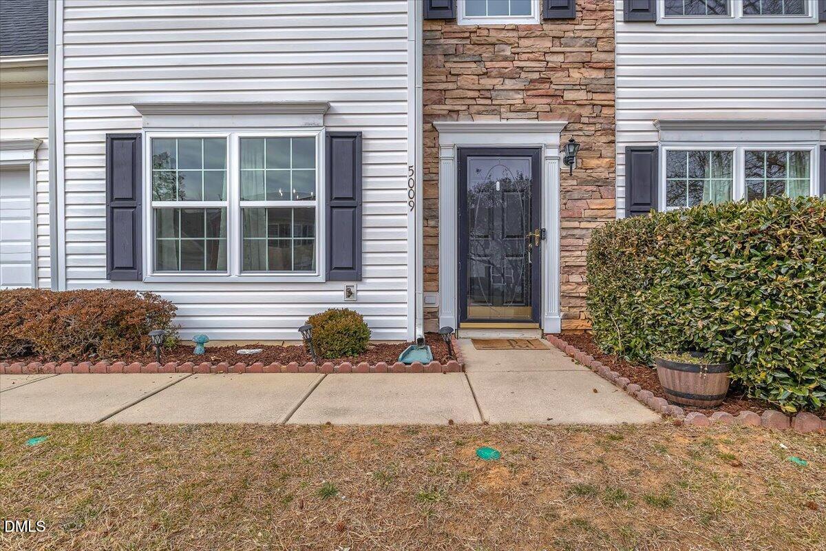 5009 Marathon Lane Raleigh, NC 27616 - Photo 5 of 76 07-Final 5009 Marathon Ln Raleigh-RJREM-