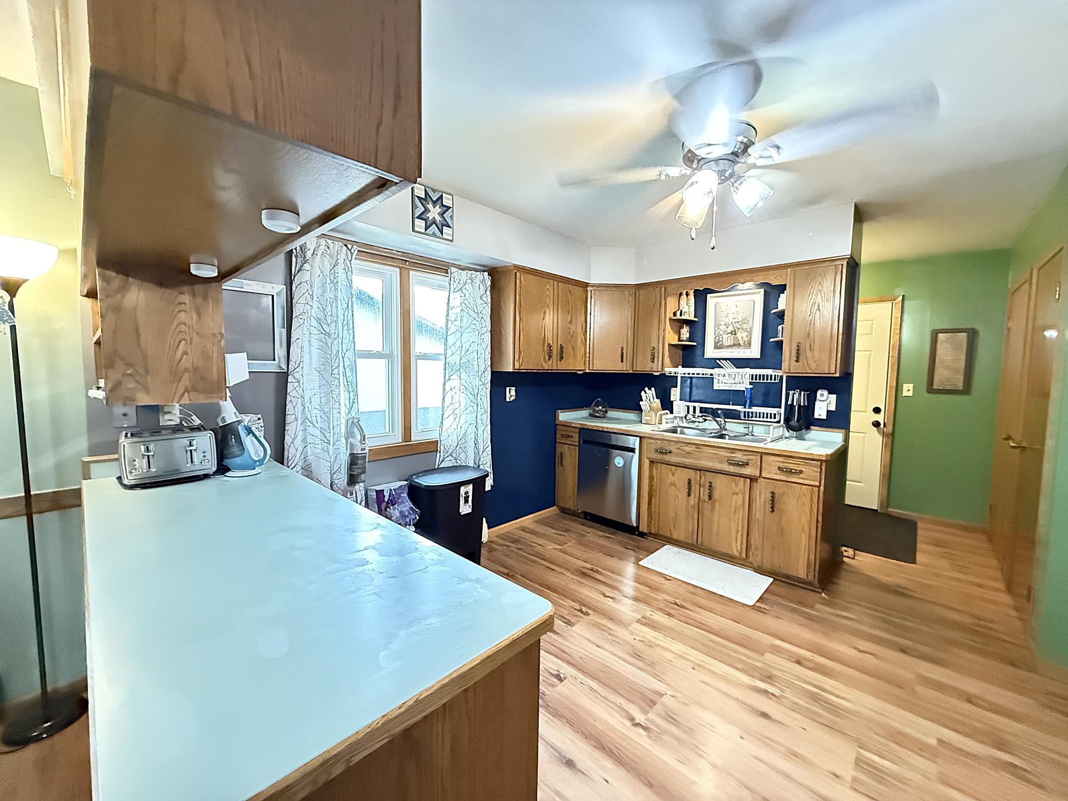 441 South Haven Street Appleton, MN 56208 - Photo 8 of 37