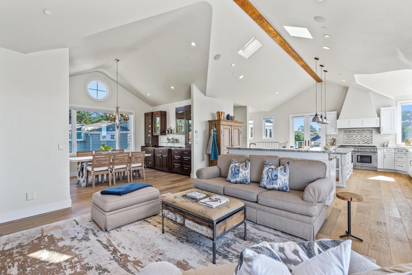 2993 Cormorant Road Pebble Beach, CA 93953 - Photo 11 of 39 Gallery Image 11
